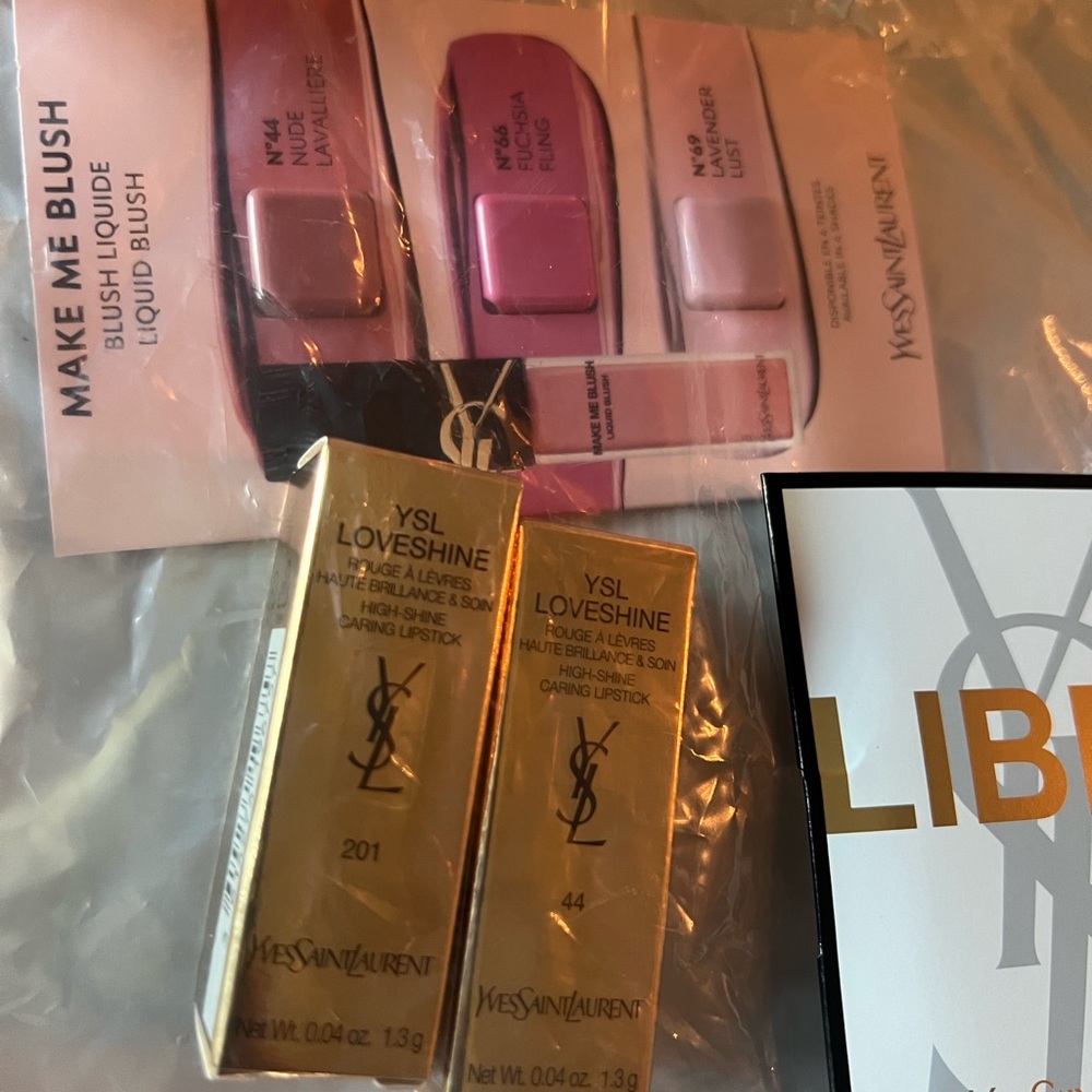 Yves Saint Laurent Lipstick Collection - Coral and Gold - Picture 5 of 9